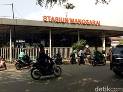 Diduga Pencopet, Pria Ini Dipajang di Stasiun Manggarai