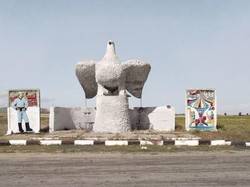 Halte Bus Uni Soviet yang Berbentuk Tak Biasa