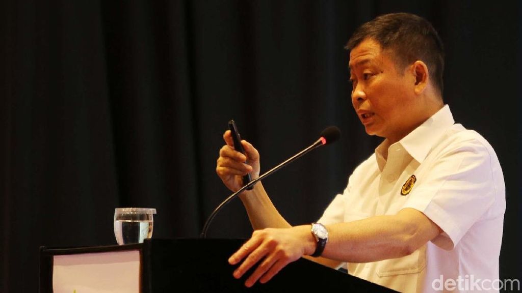 Ignasius Jonan Berikan Kuliah di Seminar BPJS TK Ignasius Jonan Berikan Kuliah di Seminar BPJS TK