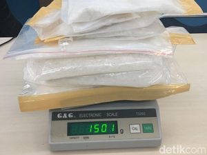 Selundupkan 2,9 Kg Sabu dari Malaysia, 2 Pria Ini Ditangkap