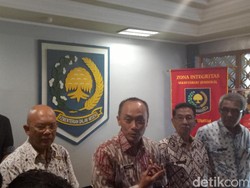 Dirjen Dukcapil Pastikan Stok Blangko e-KTP Tercukupi