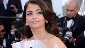 Foto: 7 Artis Cantik Bollywood yang Mendunia