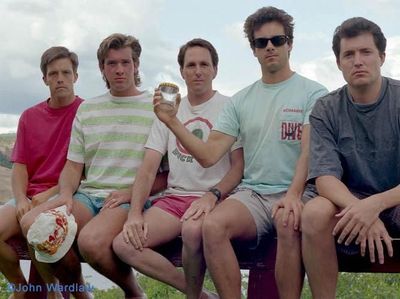 Keren! Tiap 5 Tahun, 5 Sekawan Ini Foto dengan Pose Sama