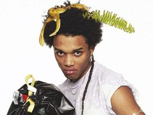 Brand Mewah Jual Tas Mirip Banget Kantung Sampah Seharga Rp 5,7 Juta