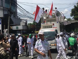Mobil Komando Massa 2411 Tiba di DPP NasDem, Lalin Ditutup
