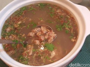 Putri Catering Libatkan 20 Koki dan 200 Pramu Saji di Pesta Kahiyang-Bobby