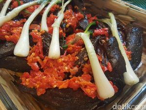 Mencicipi 6 Sajian Sumatera, Menu Pesta Kahiyang-Bobby Mencicipi 6 Sajian Sumatera, Menu Pesta Kahiyang-Bobby