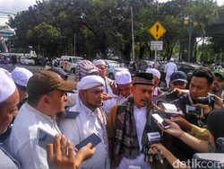 Minta Kasus Viktor Dituntaskan, Massa Ancam Buat Aksi Bela Islam II