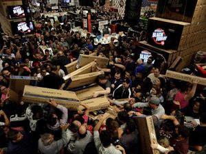 Benarkah Black Friday Hari Terbaik untuk Berbelanja di AS? Benarkah Black Friday Hari Terbaik untuk Berbelanja di AS?
