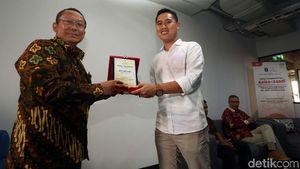 Anies-Sandi Ditagih Progam OK OTrip