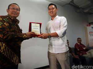 Anies-Sandi Ditagih Progam OK OTrip