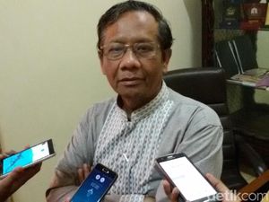 Wiranto Bertemu SBY, Mahfud MD: Itu Tugas Negara Wiranto Bertemu SBY, Mahfud MD: Itu Tugas Negara