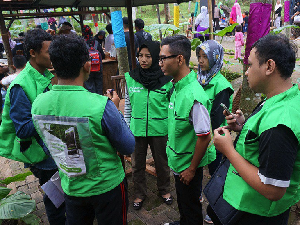 Yuk, Bermain dan Belajar Menanggulangi Banjir di Pasar Karetan
