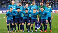 11. Zenit St Petersburg. Sama seperti Leipzig, Zenit St Petersburg masuk daftar ini karena terbantu oleh perusahaan yang berada di belakang mereka yakni Gazprom. Di bidang perminyakan, Gazprom adalah yang terbesar di Rusia. (Maxim Shemetov/Reuters)