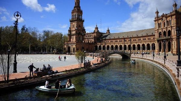 Foto: 10 Kota Terbaik Untuk Dikunjungi Traveler Tahun 2018