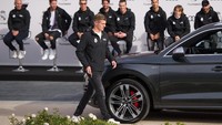 Sedangkan Toni Kroos menjatuhkan pilihan pada Audi SQ5 3.0 TFSI. Harga mobil ini adalah  Rp 1,283 miliar. (Denis Doyle/Getty Images For AUDI)