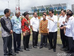 Usai Peresmian, Jokowi Langsung Minta Bandara Silangit Diperbesar