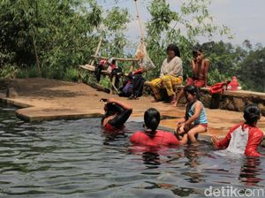 Yang Segar & Tersembunyi di Gunung Kasur: Mata Air Campaka Yang Segar & Tersembunyi di Gunung Kasur: Mata Air Campaka