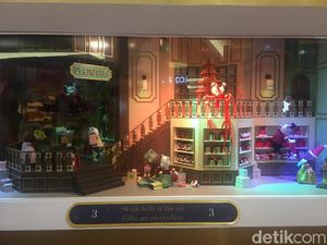 Sambut Natal, Mal Taman Anggrek Hadirkan Dunia Boneka Beruang