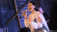 Gaya Andien Isi Kulfest 2017