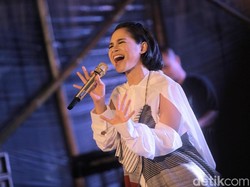 Tips Tidur Berkualitas ala Andien yang Supersibuk