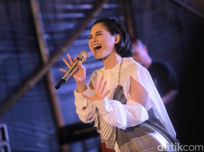 Gaya Andien Isi Kulfest 2017