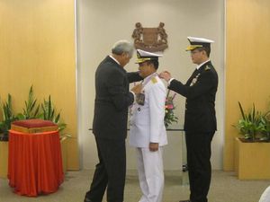 KSAL Terima Penghargaan Militer dari Pemerintah Singapura