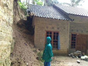 Longsor di Kulon Progo DIY, 2 Orang Masih Tertimbun