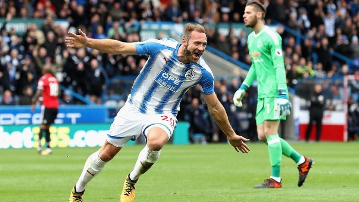 Sukses Kalahkan MU, Huddersfield Yakin Punya Peluang Menang atas City