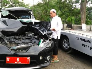 Mobil Dinas Sekda Cimahi Kecelakaan, Sekprinya Meninggal Dunia