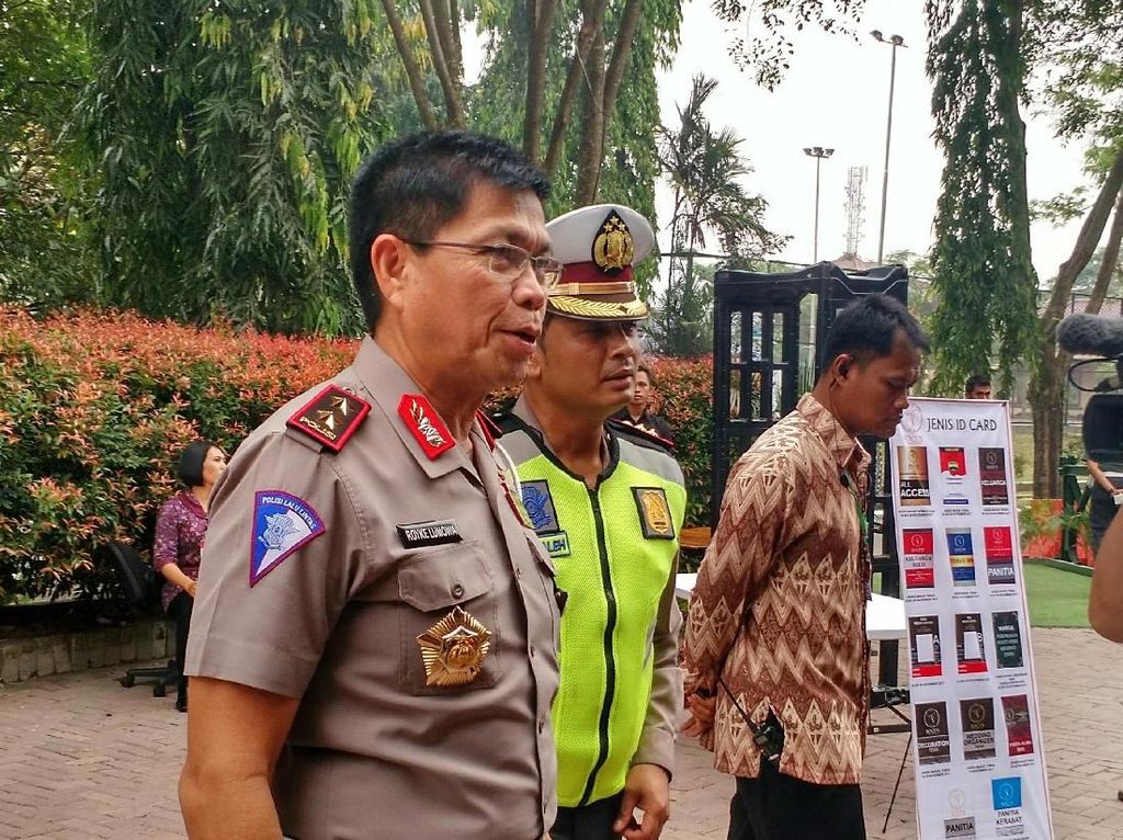 Cegah Macet, Polisi Imbau Warga Medan Hindari Kawasan Kahiyang-Bobby Cegah Macet, Polisi Imbau Warga Medan Hindari Kawasan Kahiyang-Bobby