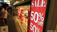 Meriahnya Black Friday, Pembeli Serbu Mal-mal di Singapura