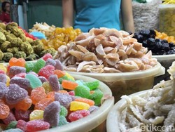Mau Beli Manisan Jambu Biji Khas Medan? Mampir Saja ke Pasar Ini