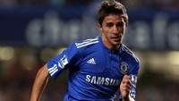 Karier Fabio Borini bersama Chelsea pada 2009-2011 memang tak begitu terdengar karena lebih banyak tampil bersama tim reserve. Borini kemudian jadi pemain Liverpool sejak 2012 dan dilepas secara permanen pada 2015. Foto: Phil Cole/Getty Images