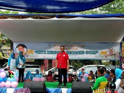 Anies ke Guru PAUD: Boleh Saja Rupiah Kalah, Tapi Pahala Mengalir