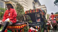 Foto: Ornamen Mandailing dan Bunga di Kereta Kencana Kahiyang-Bobby