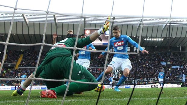 Kalahkan Udinese, Napoli Kembali ke Puncak Serie A