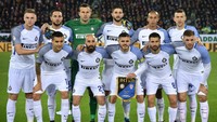Untuk sementara Inter memuncaki klasemen Serie A berkat kemenangan 3-1 di markas Cagliari dalam partai giornata 14. (Foto: Alberto Lingria/Reuters)