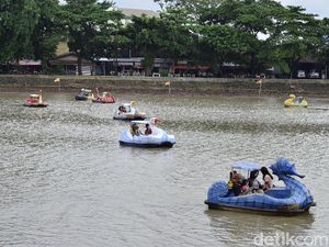Ngabuburit Syahdu di Setu Babakan