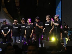 Jenakanya Stinky di Panggung The 90s Festival