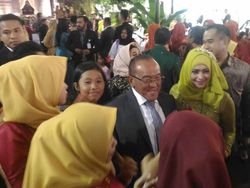 Ical Doakan Kahiyang dan Bobby Dikaruniai 10 Anak