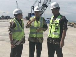 Aksi Menhub Tinjau Pelabuhan, Bandara dan Stasiun di Sumut