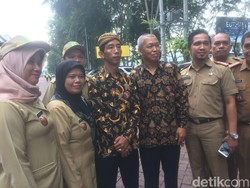 Jokowi Jadi Sasaran Selfie Pejabat Daerah Medan