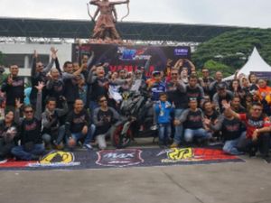 Ratusan Anggota Komunitas Yamaha Meriahkan Yamaha Cup Race Solo