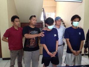 2 Tersangka Pelempar Molotov Sempat Minta Resign