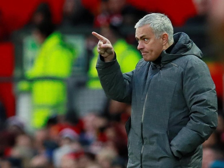 Mourinho Tak Mau Banyak Komentari Perayaan Pemain City Mourinho Tak Mau Banyak Komentari Perayaan Pemain City