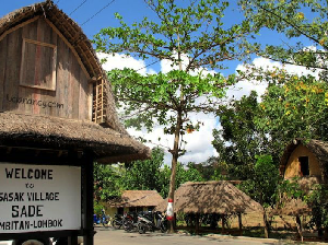 Yuk ke Pasar Pancingan di Lombok, Ada Gracia Indri Juga loh!