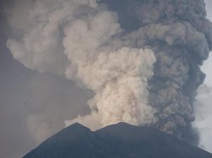 Antisipasi Erupsi Gunung Agung, Citilink Batalkan 36 Penerbangan