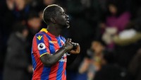 Mamadou Sakho (bek), Crystal Palace. Membuat kesalahan dalam proses gol Stoke City, tapi mampu membayar lunas kesalahan dengan golnya di menit-menit akhir untuk membuat Palace menang 2-1. (Foto: Tony OBrien/Action Images via Reuters)