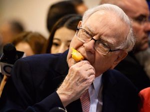 Intip Menu Sarapan Pilihan Bill Gates hingga Warren Buffett!